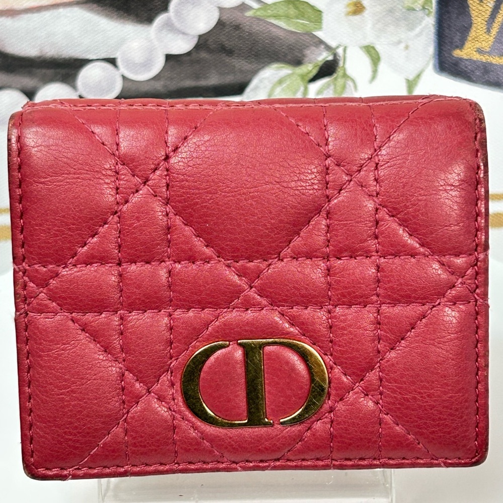DIOR Cannage Quilted Compact Trifold Wallet 😍❤️🔥 - Picture 9 of 17